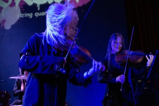 Мировые рок-хиты. Crush String Quartet в особняке